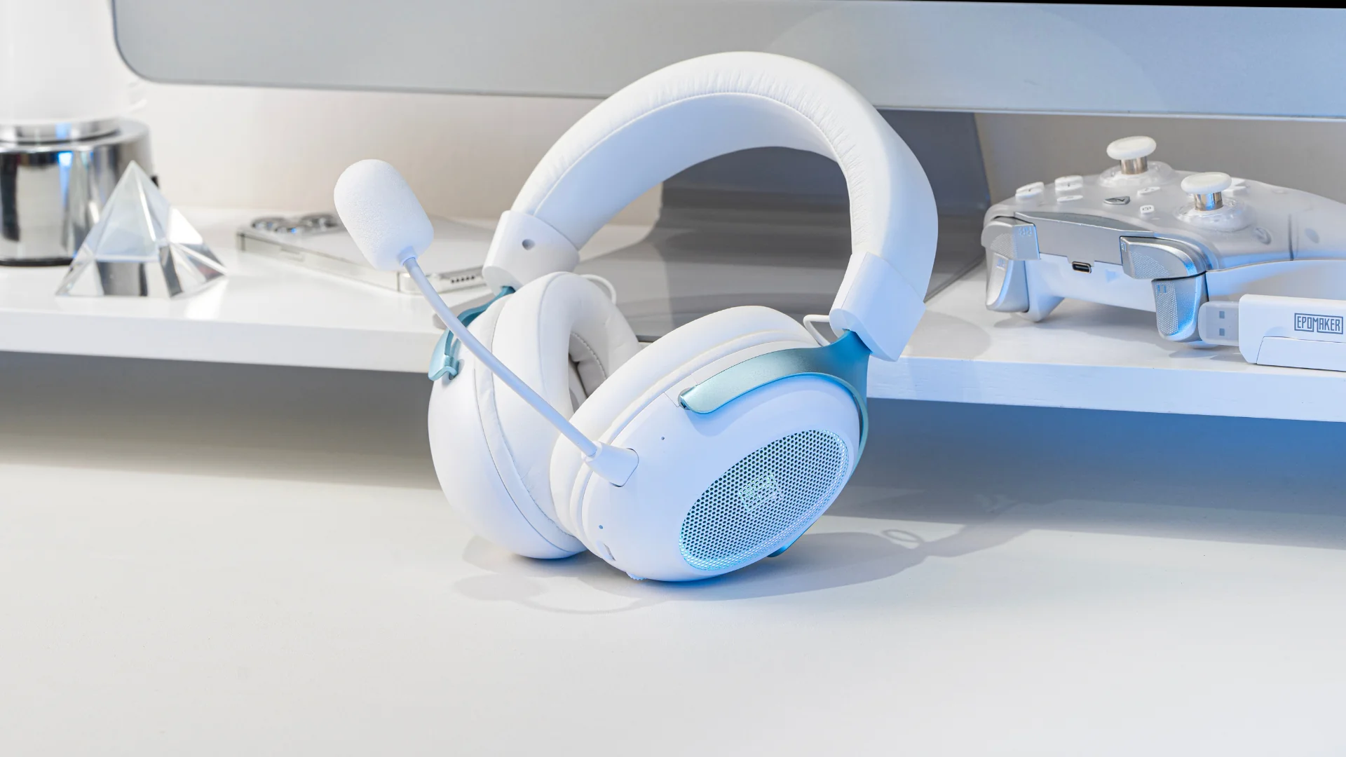 Auriculares gaming open-back EPOMAKER GX1 con sonido envolvente 7.1 y micrófono desmontable con cancelación ENC