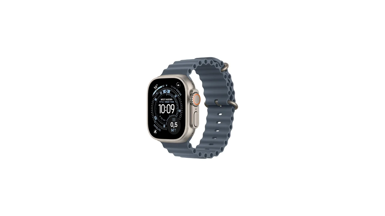 Samsung Galaxy Watch Ultra de titanio con botón de acción rápida