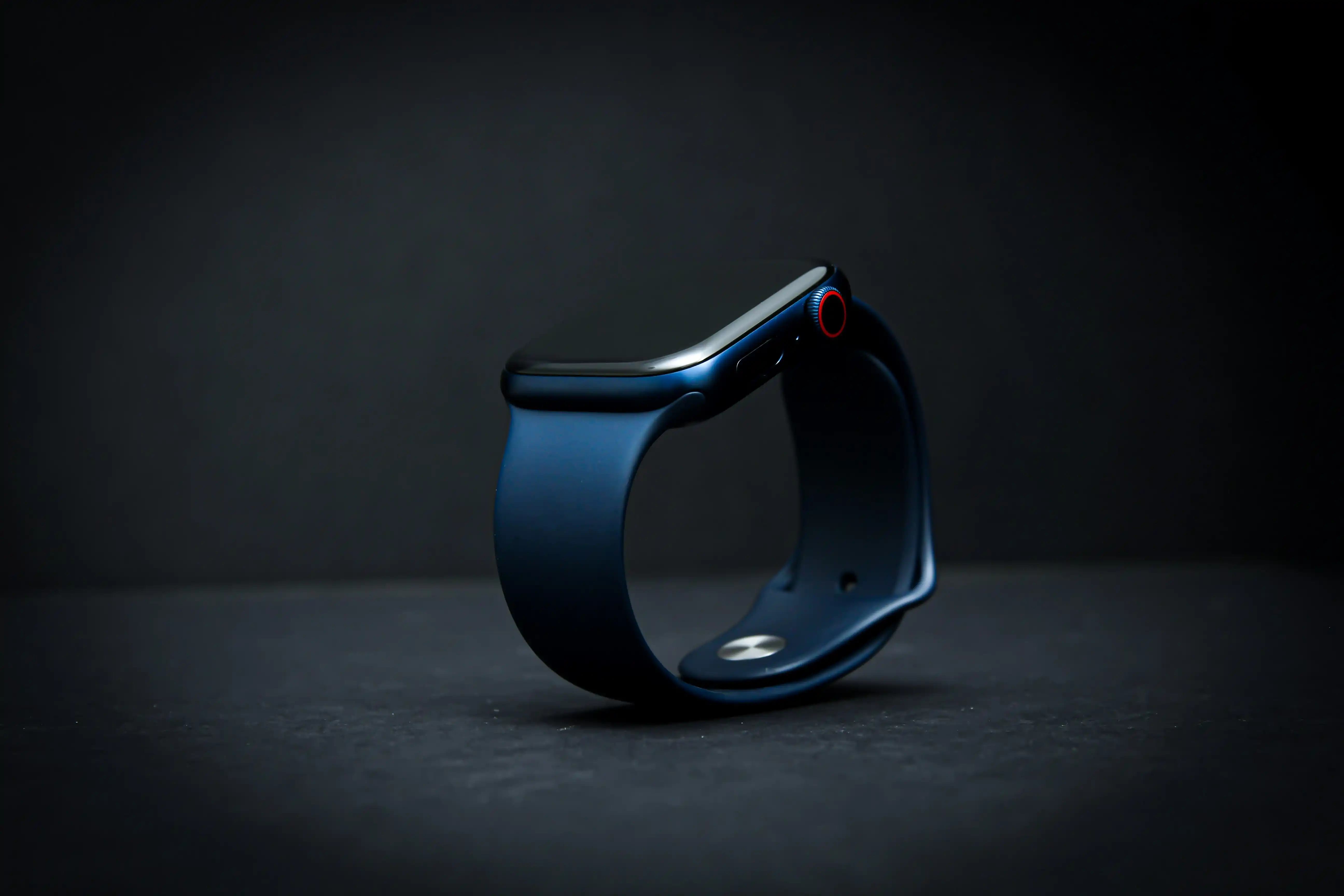 Apple Watch Ultra 2 mostrando la corona digital