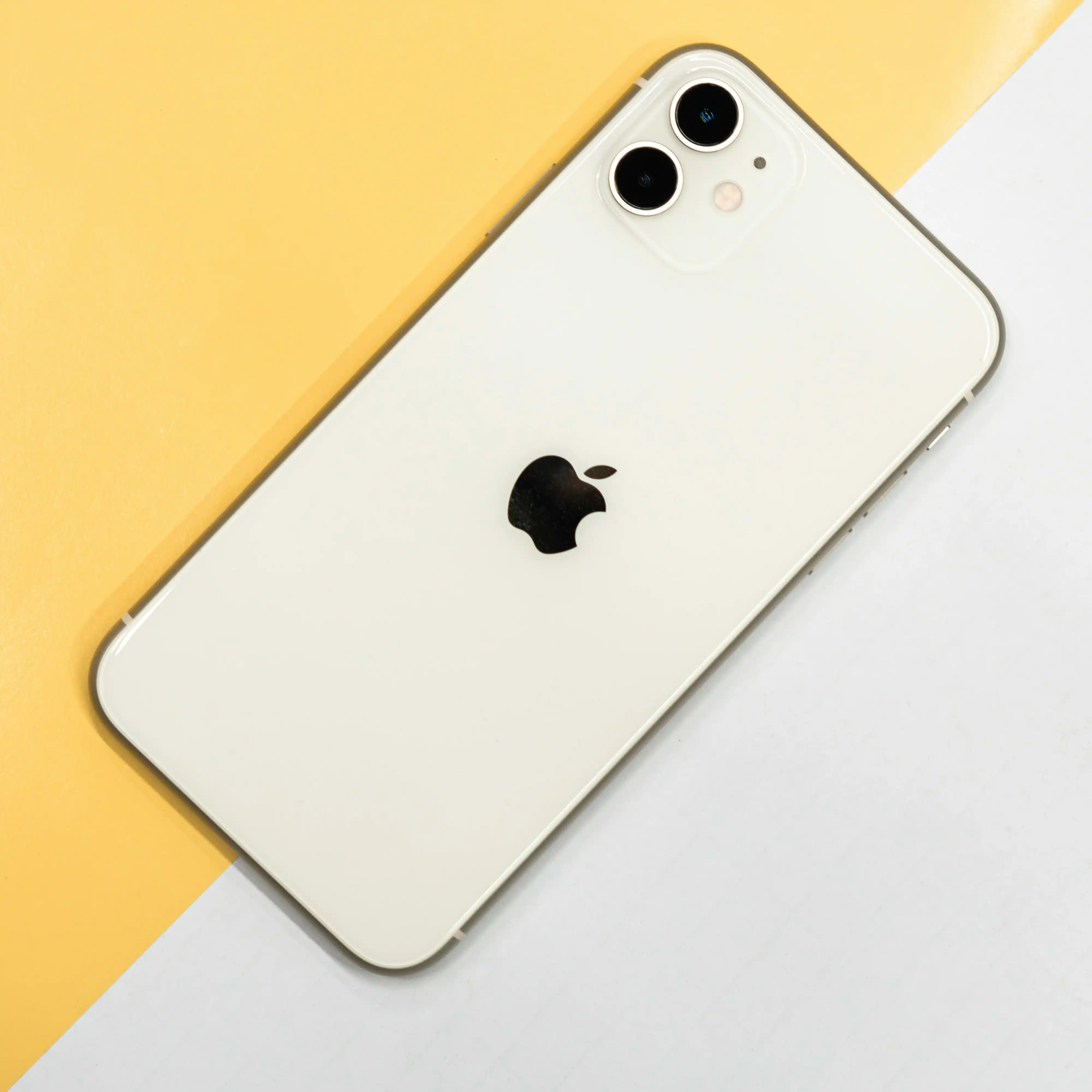 iPhone 17 Pro Max en color titanio negro