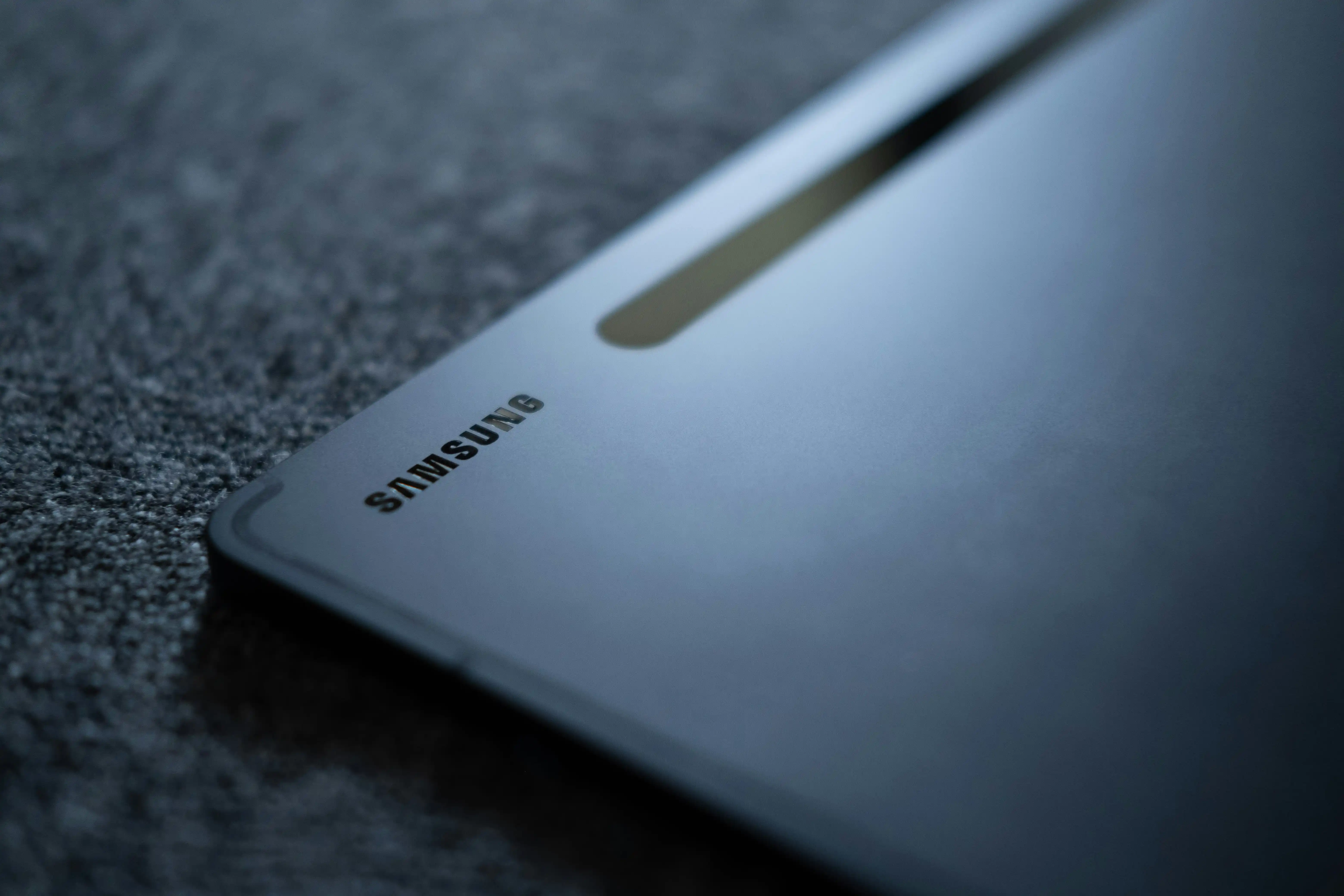 Samsung Galaxy S26 Ultra vista trasera con módulo de cámara