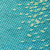 Filamentos dorados y azul marino de la funda PITAKA Edge Abyss para iPhone 18 Pro Max